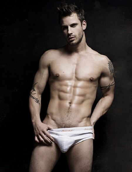 MASCULINE DOSAGE: ANDREW STETSON BY PHOTOGRAPHER RICK DAY