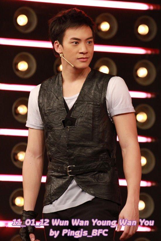 บี้-สุกฤษฎิ์ , อ๋อม-อรรคพันธ์ และ พิช วงออกัส @ รายการวันวานยังหวานอยู่ [27-1-55]