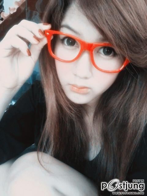 สาวสวยหน้าตุ๊กตา