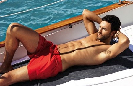 CAMPAIGN: NOAH MILLS FOR CALZEDONIA SPRING 2011 BY PHOTOGRAPHER DEAN ISIDRO