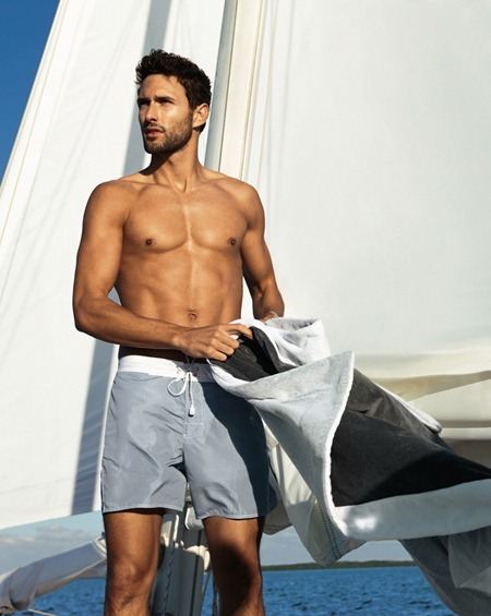 CAMPAIGN: NOAH MILLS FOR CALZEDONIA SPRING 2011 BY PHOTOGRAPHER DEAN ISIDRO