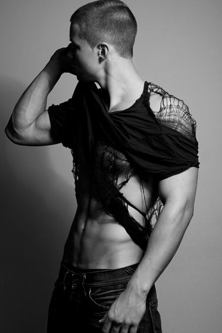 AGENCY: SCOTT BUKER WITH RED MODELS BY PHOTOGRAPHER JEIROH YANGA