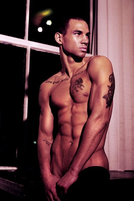 MASCULINE DOSAGE: AARON CHINN BY PHOTOGRAPHER JOSEPH BLEU