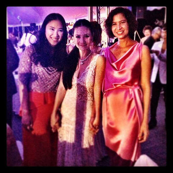 ยินดีกับเจ้าสาวคนสวย เกรซ-จงเจต จูงมือวิวาห์สุดหวาน