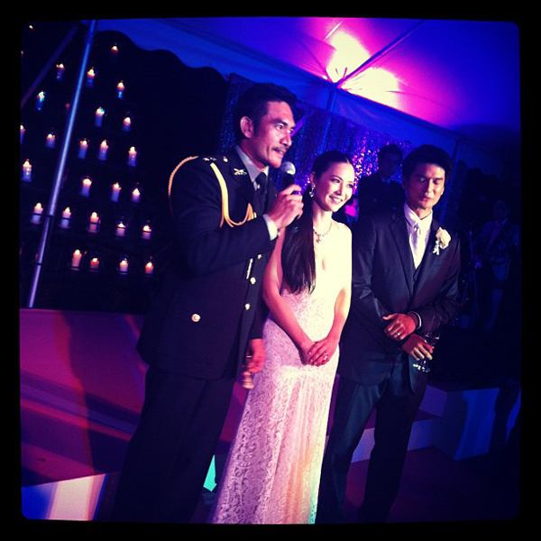 ยินดีกับเจ้าสาวคนสวย เกรซ-จงเจต จูงมือวิวาห์สุดหวาน