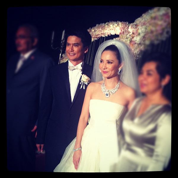 ยินดีกับเจ้าสาวคนสวย เกรซ-จงเจต จูงมือวิวาห์สุดหวาน