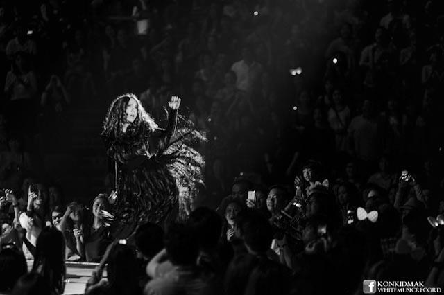 'ปาล์มมี่' จัดเต็ม!! สุข สนุก ซึ้ง ครบทุกอารมณ์ @ Concert Palmy กากากา