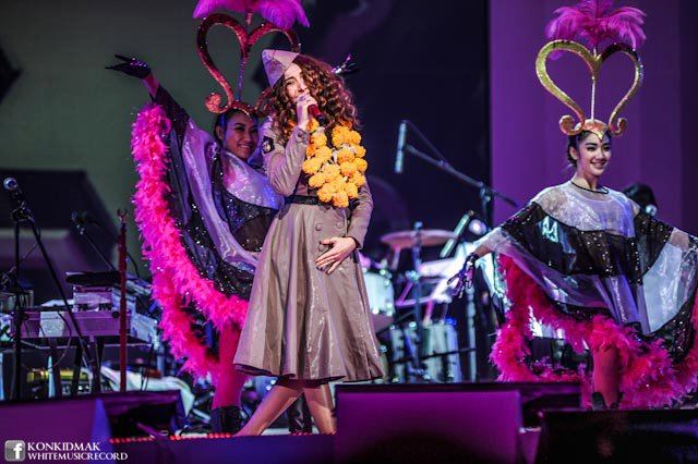 'ปาล์มมี่' จัดเต็ม!! สุข สนุก ซึ้ง ครบทุกอารมณ์ @ Concert Palmy กากากา