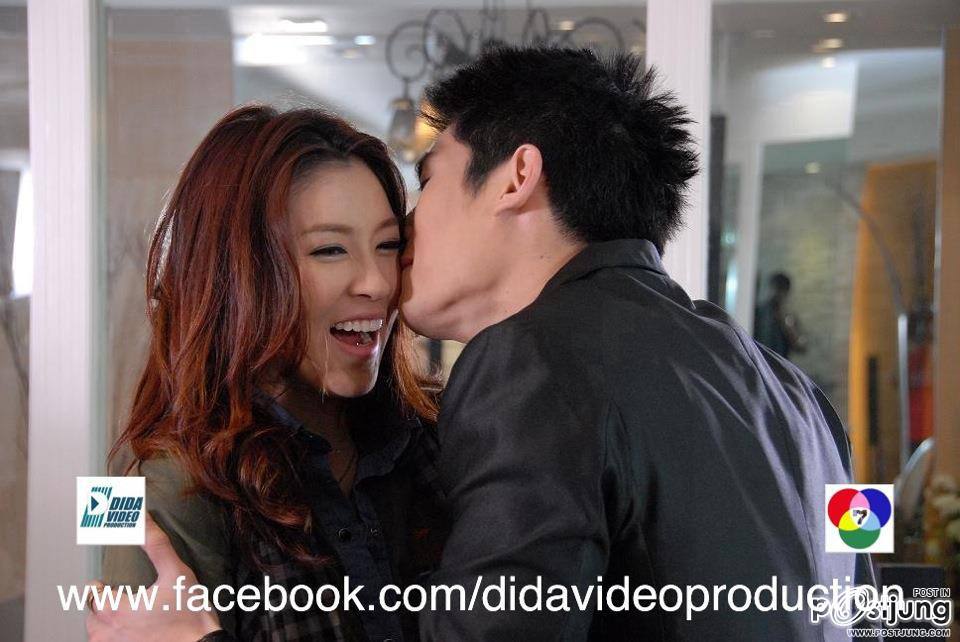 เชียร์...ฑิฆัมพร...สวย น่ารัก เวอร์ อ่ะจร้า ^^