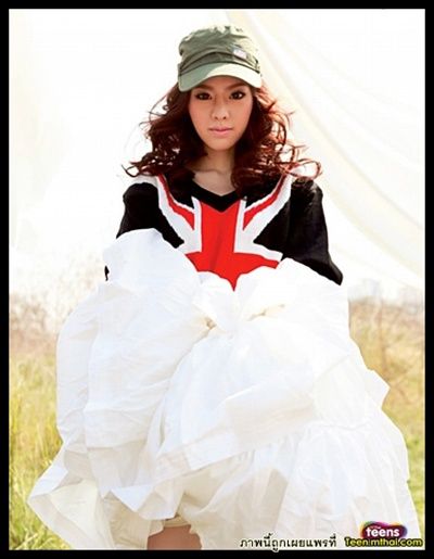 ไอซ์ ปรีชญา @ CANDY no.85 February 2012