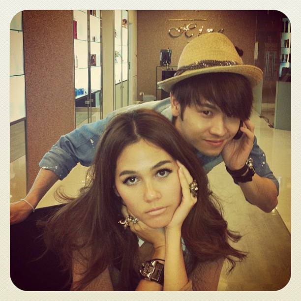Chompoo Araya w/ friend @Instagram