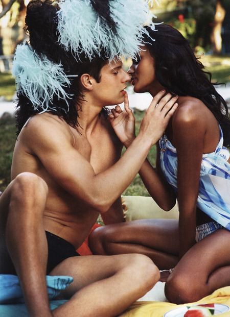 VOGUE SPAIN: GRACIE CARVALHO & ARLENIS SOSA IN "FIEBRE TROPICAL" BY PHOTOGRAPHER DAVID VASILJEVIC