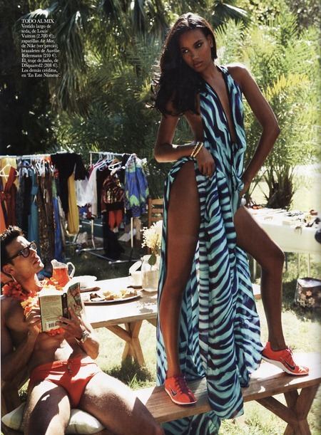 VOGUE SPAIN: GRACIE CARVALHO & ARLENIS SOSA IN "FIEBRE TROPICAL" BY PHOTOGRAPHER DAVID VASILJEVIC