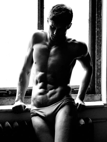 MASCULINE DOSAGE: KEVIN BAKER BY PHOTOGRAPHER GREG VAUGHAN