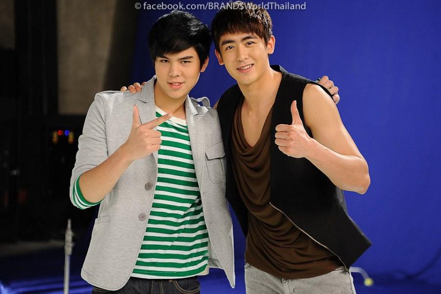 นิชคุณ & พีช-พชร @ เบี้องหลังถ่ายโฆษณา แบรนด์