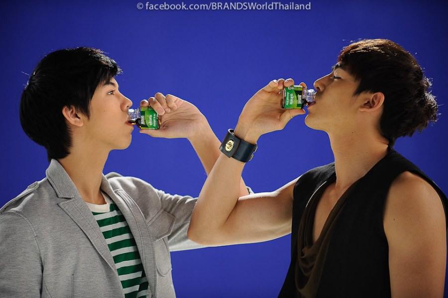 นิชคุณ & พีช-พชร @ เบี้องหลังถ่ายโฆษณา แบรนด์