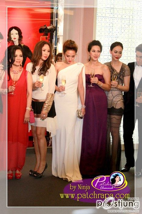 ประมวลภาพ"อั้ม พัชราภา"@ Grand opening Dior!!!