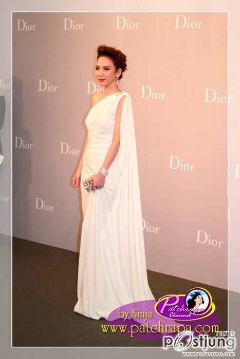 ประมวลภาพ"อั้ม พัชราภา"@ Grand opening Dior!!!
