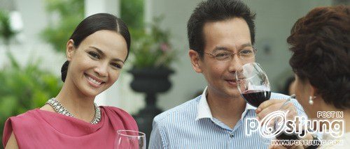 รับบทเป็น &ldquo;วินนี่&rdquo; เป็นอดีตนางแบบและนักแสดงดาวค้างฟ้า