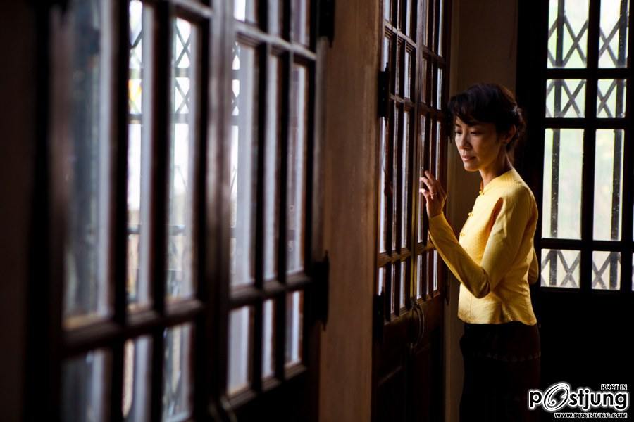 "อองชานชูจี ผู้หญิงท้าอำนาจ " ใน the lady หนังที่ อิงเรื่องจริง