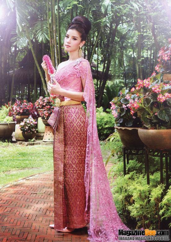 เจนี่ / วิว-วรรณรท / มาร์กี้ / มิน-พีชญา / เบนซ์-พรชิตา @ FINALE WEDDING MAGAZINE vol.1 no.3 January 2012