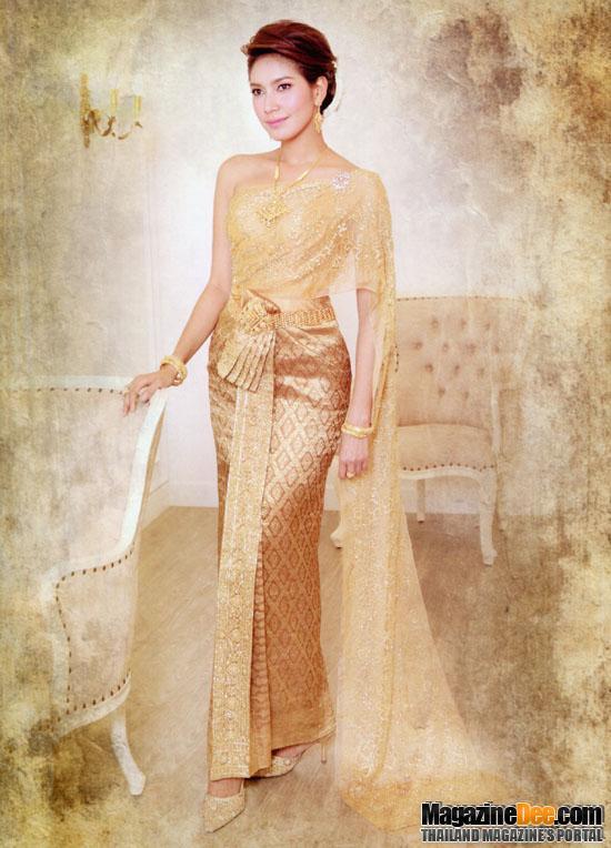 เจนี่ / วิว-วรรณรท / มาร์กี้ / มิน-พีชญา / เบนซ์-พรชิตา @ FINALE WEDDING MAGAZINE vol.1 no.3 January 2012