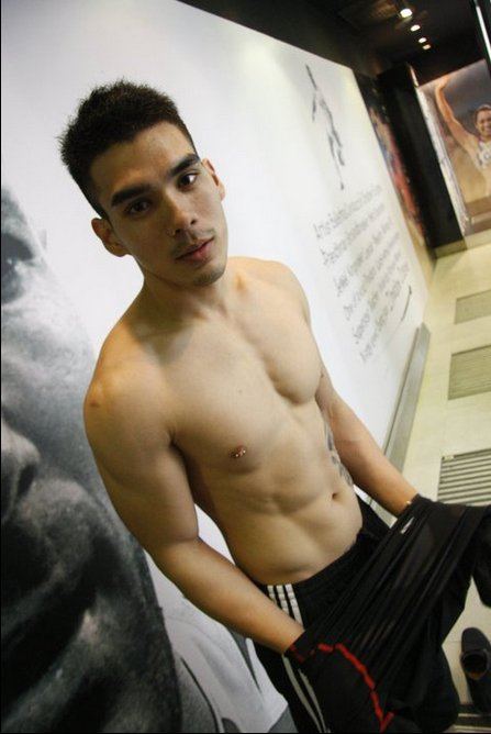 โอเล่ Men's Health MH4