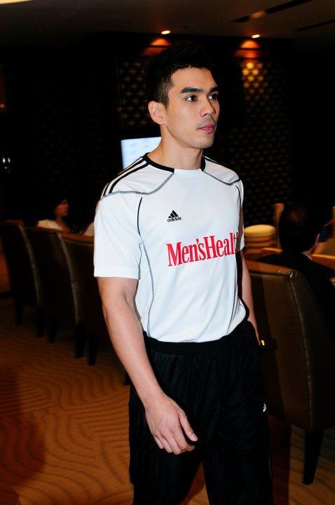 โอเล่ Men's Health MH4