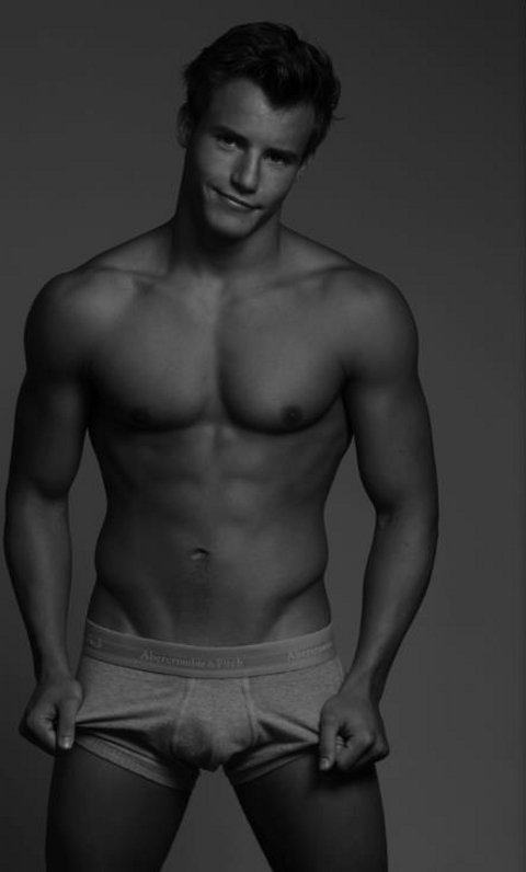 นายแบบ 098