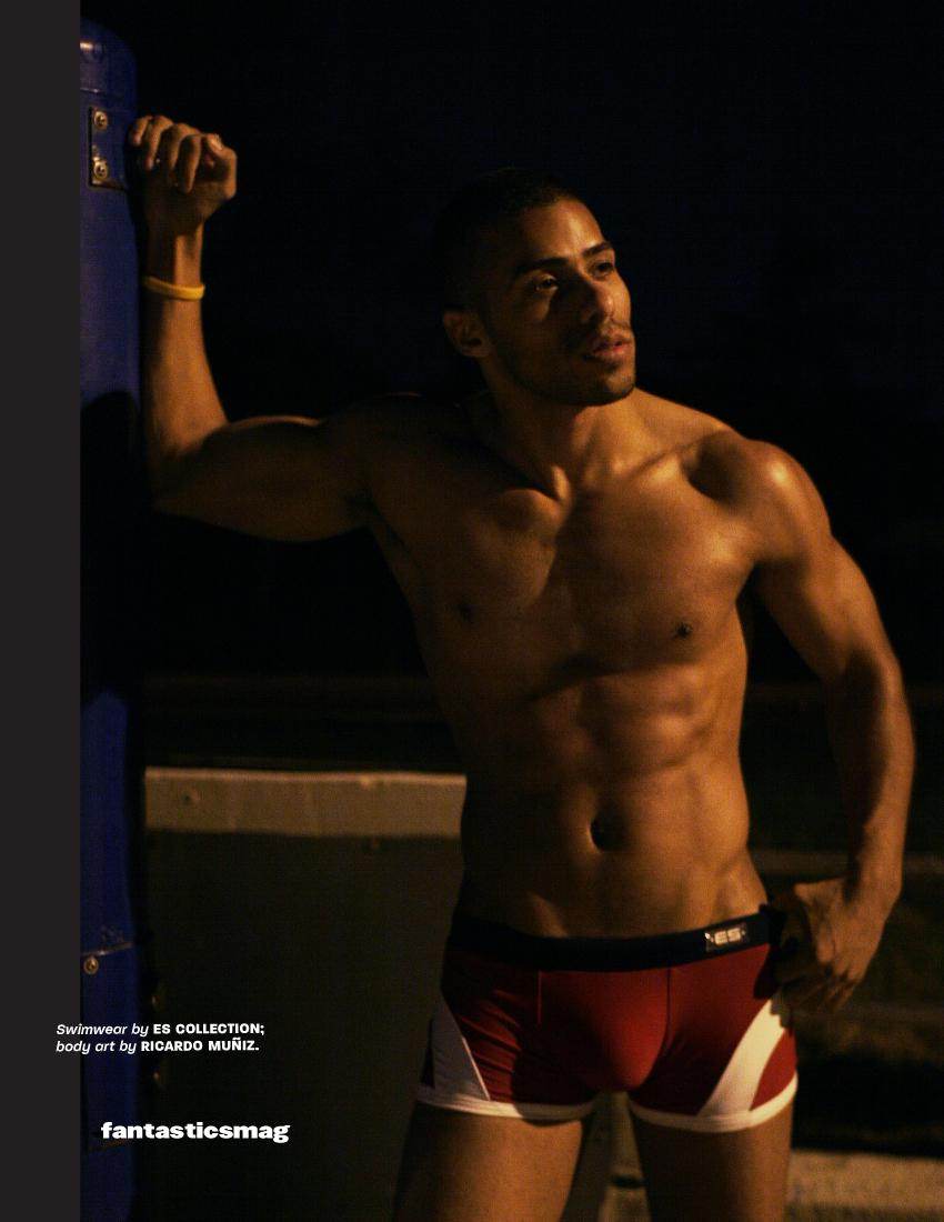 ENRIQUE CARDONA @ FANTASTICS MAG.