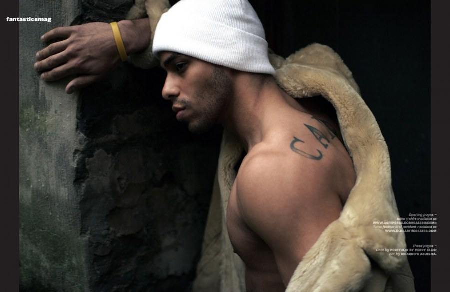 ENRIQUE CARDONA @ FANTASTICS MAG.