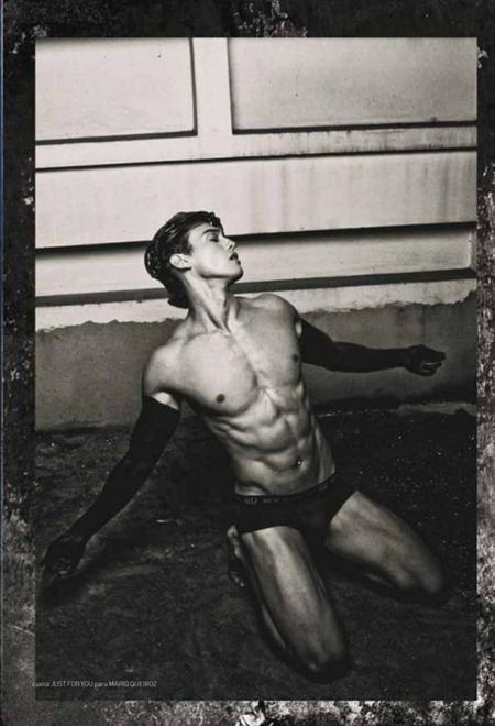 ACAPA MAGAZINE: RODRIGO BRAGA BY PHOTOGRAPHER JO&Atilde;O ROSSI