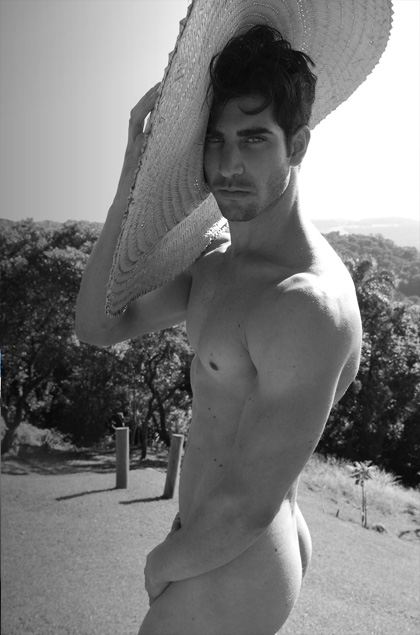 DidioPhoto and Cyprien Leym for Menevidence : HQ Images