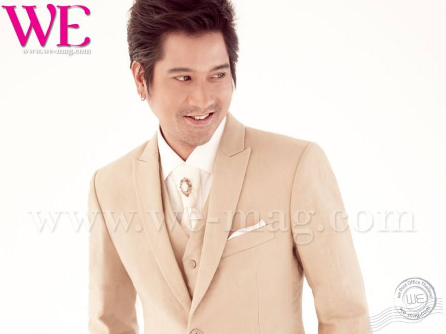 ฝ้าย อริญรดา & หนุ่ม อรรถพร @ WE vol. 8 no. 94 February 2012