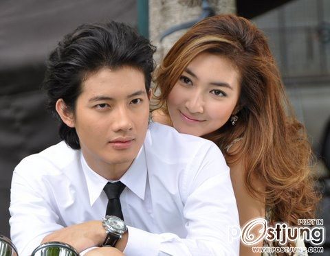 "30กำลังเเจ๋ว&เธอกับเขาฯ"ภาพยนต์-ละครยอดเยี่ยม คมชัดลึกอวอร์ด ครั้งที่9!!
