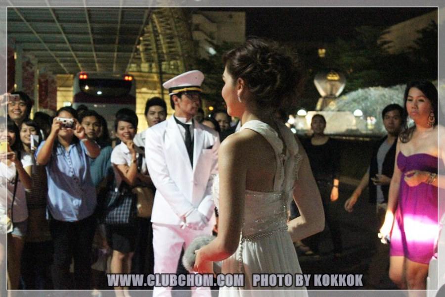 ชมพู่ อารยา สวยสง่าดุจเจ้าหญิงในงานคมชัดลึกอวอร์ด