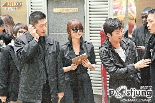 yoon eun hye โดนปาปารัสซี่แอบถ่ายที่ MCM Flagship Store ฮ่องกง