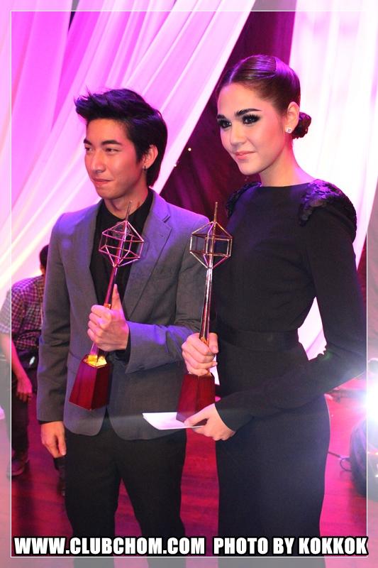 ชมพู่ อารยา รางวัลนักแสดงนำหญิงยอดเยี่ยม โทรทัศน์ทองคำ 2555