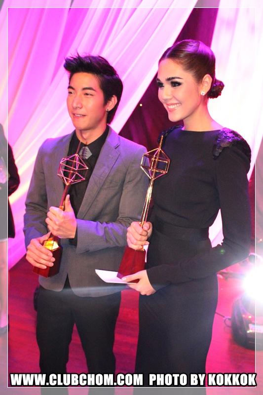 ชมพู่ อารยา รางวัลนักแสดงนำหญิงยอดเยี่ยม โทรทัศน์ทองคำ 2555