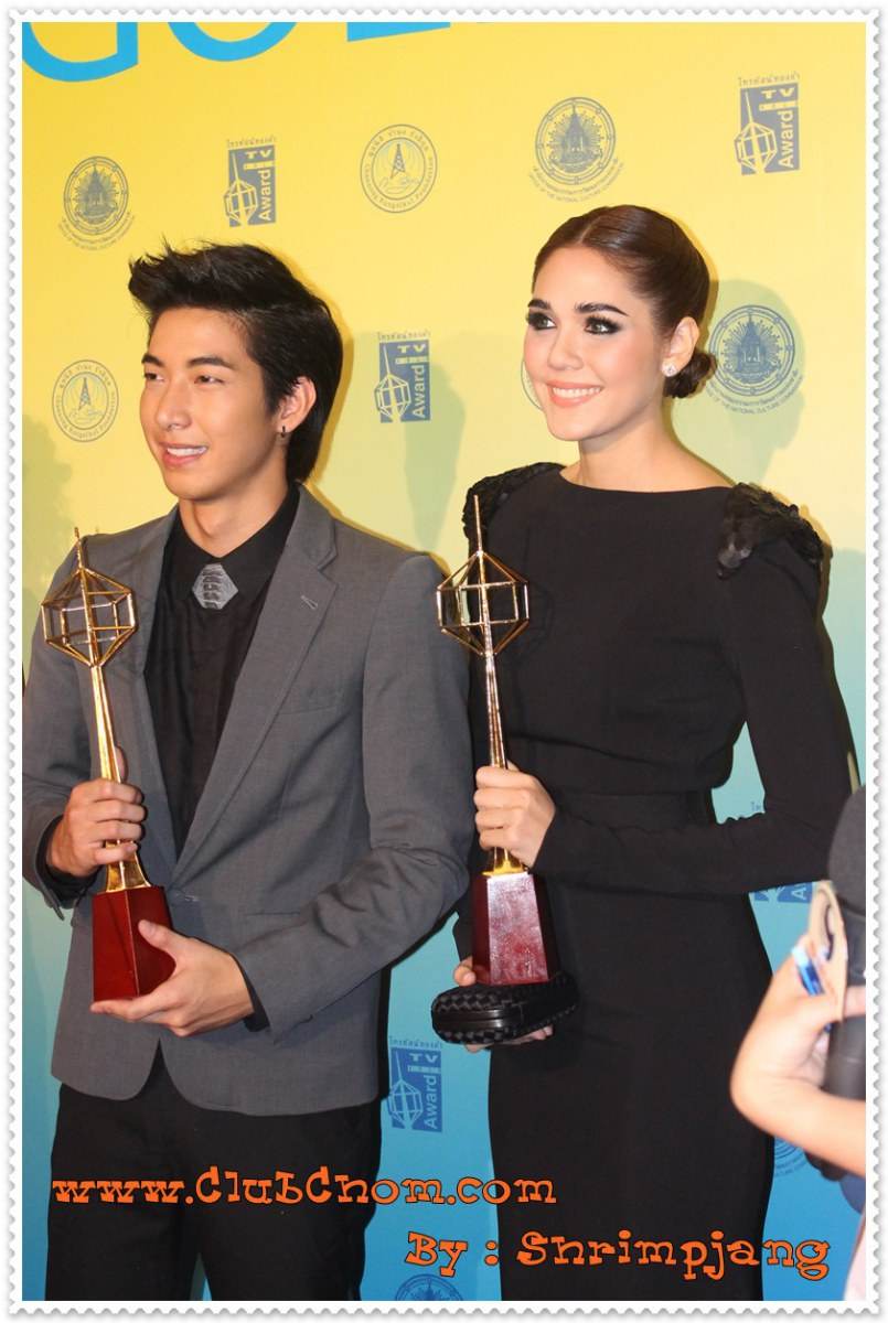 ชมพู่ อารยา งานประกาศรางวัลโทรทัศน์ทองคำ