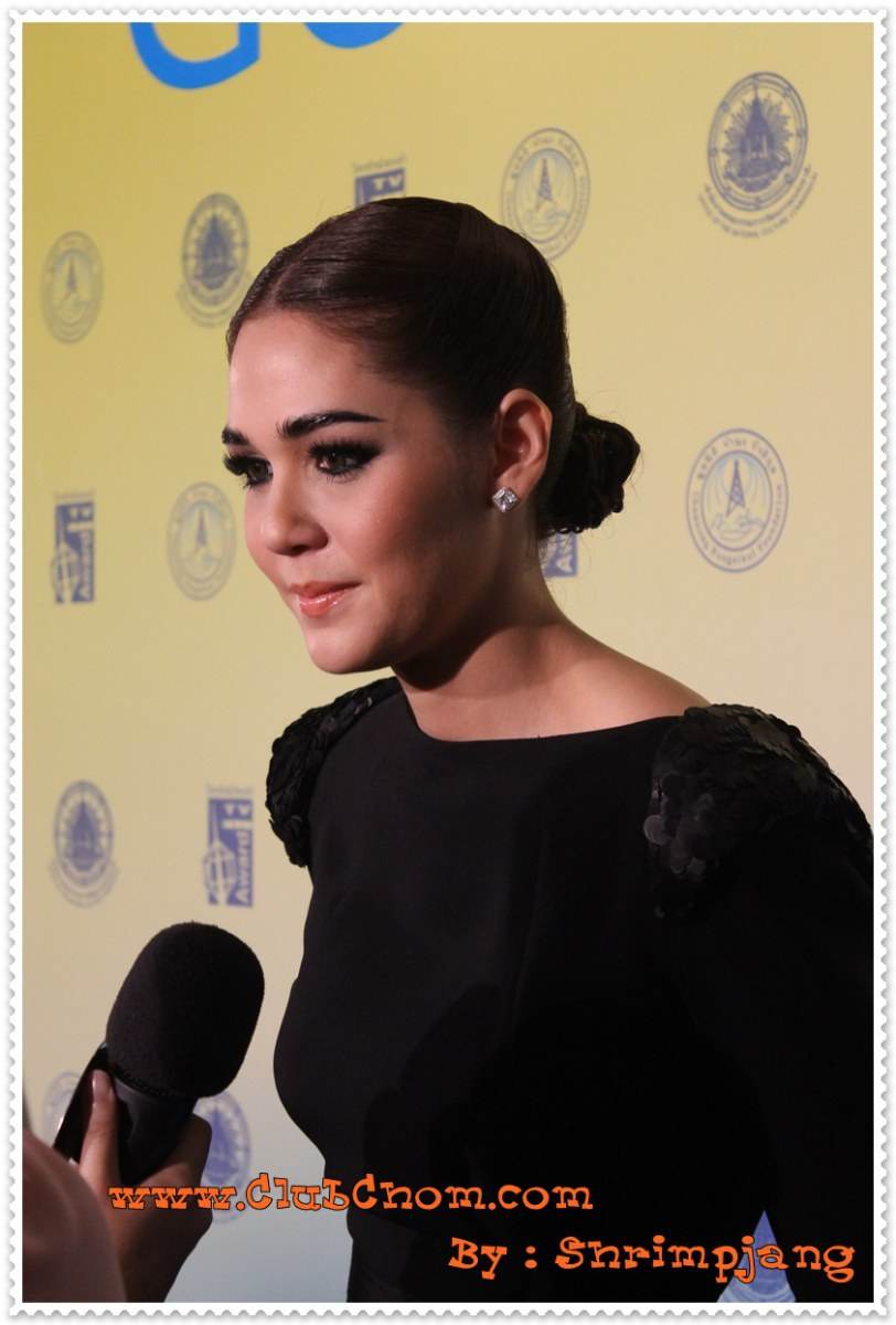 ชมพู่ อารยา งานประกาศรางวัลโทรทัศน์ทองคำ