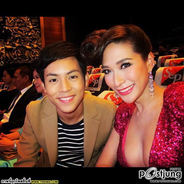 "PIC "พลอย อีกครั้งกับชุดแหวกอกสุดแซ่บ!! " ! "