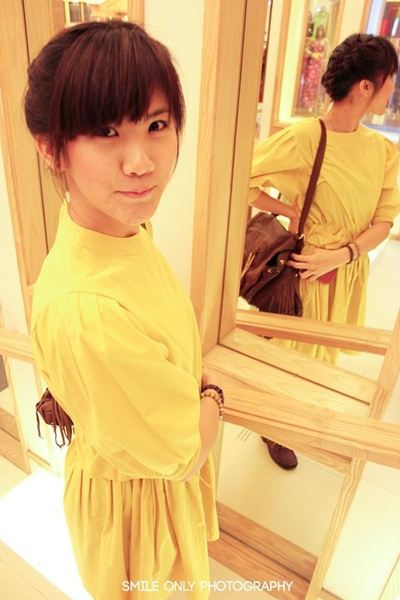 พีช the 38 years ago