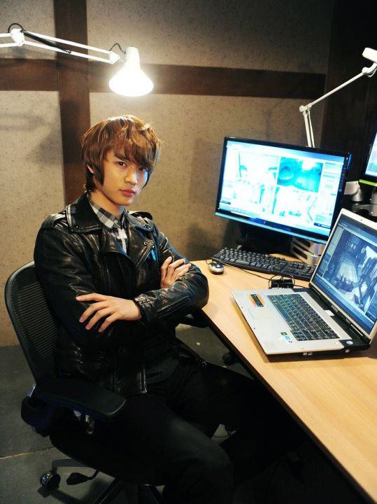 Salamander Guru and The Shadow Operation Team