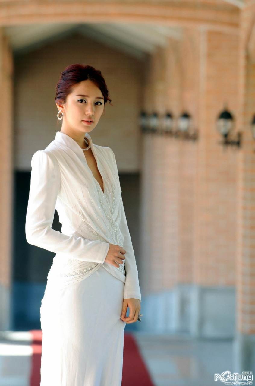 ยุนอึนเฮ Lady Castle●✦☆ คุณหนูครับ..มีรักมาเสิร์ฟ