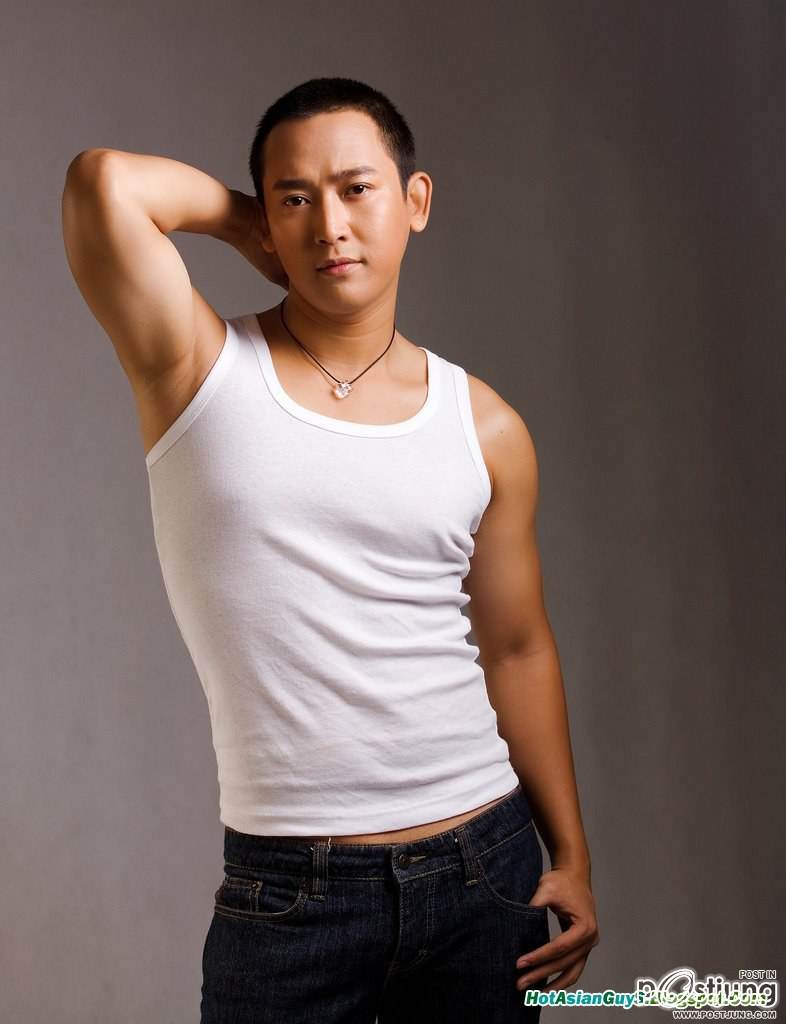 อืมมสุดโ...