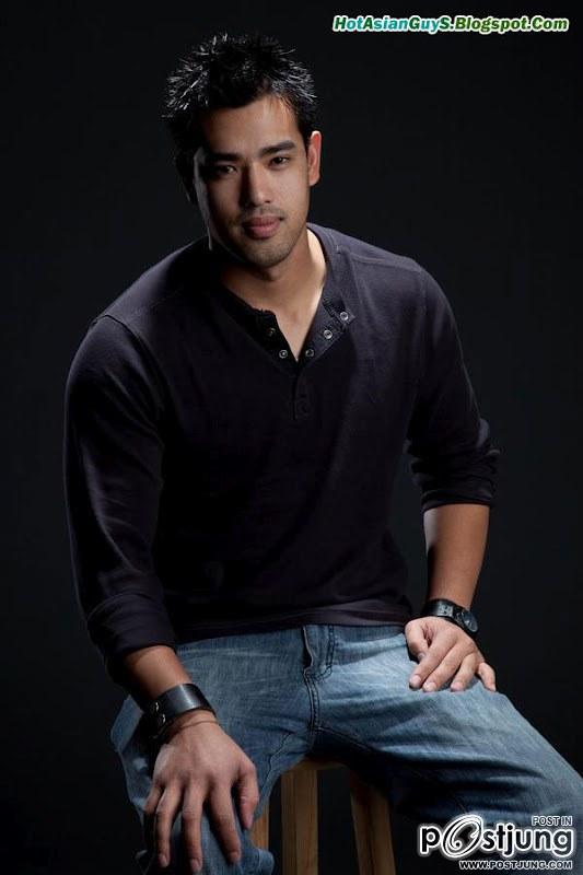 ลึกๆลับๆ