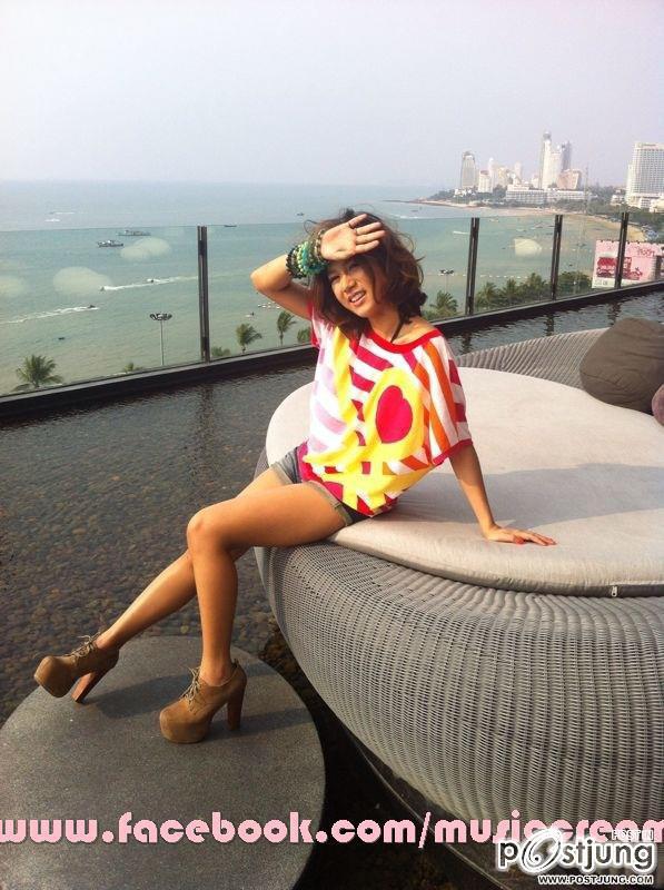 กิ่ง เหมือนแพร ถ่ายปก Sweety