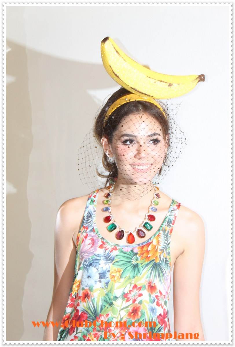 ชมพู่ อารยา กับชุดน่ารักๆ