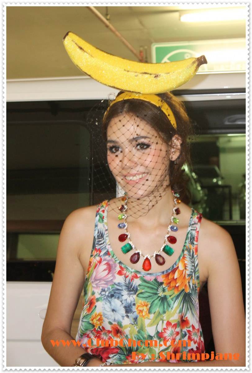 ชมพู่ อารยา กับชุดน่ารักๆ